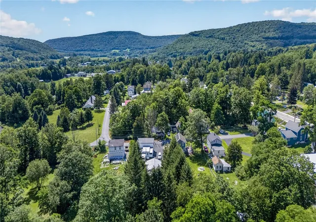 4th image of 11 Mill St, Worcester, NY 12197 | MLS# R1700599