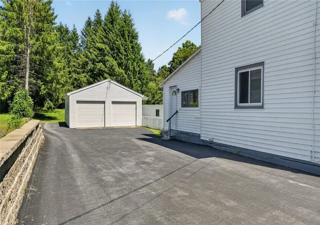 5th image of 11 Mill St, Worcester, NY 12197 | MLS# R1700599