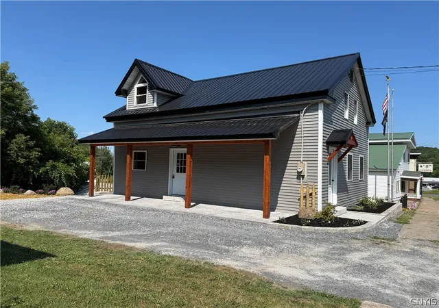Photo 2 of Single family home for sale at 118 E Schuyler St, Boonville, NY 13309 | MLS# S1701570 | Listing updated on 2026-07-28