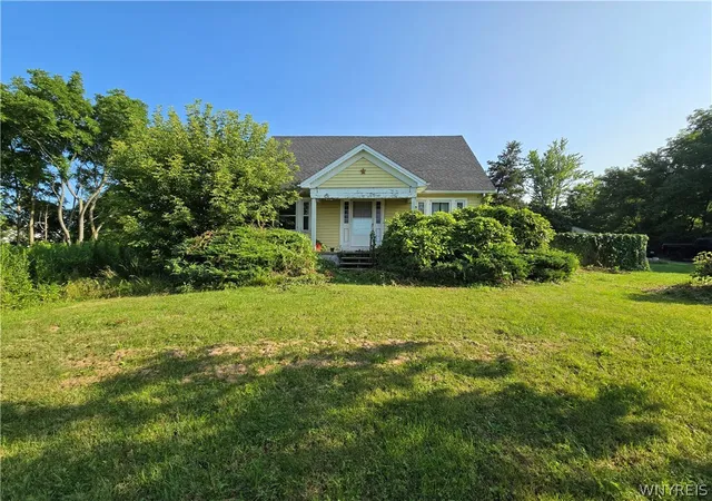 1st image of 4781 Lower Mountain Rd, Lockport, NY 14094 | MLS# B1701641