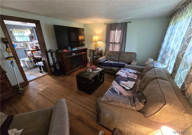 5th image of 4781 Lower Mountain Rd, Lockport, NY 14094 | MLS# B1701641