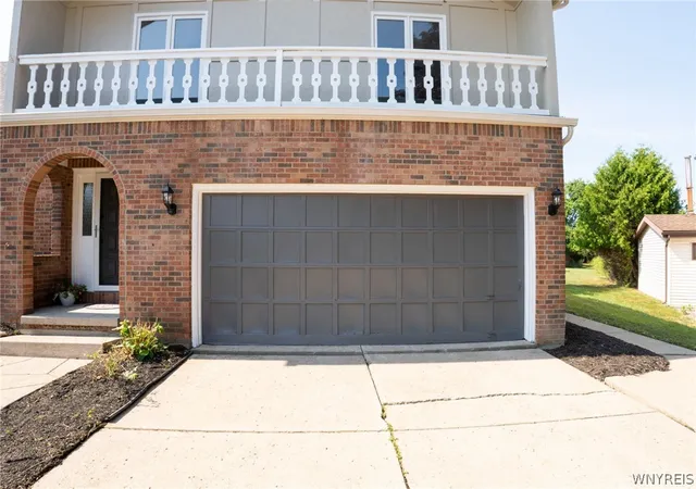 Photo 3 of Sale Pending at 81 Hilltop Ct, Buffalo, NY 14224 | MLS# B1698424 | Listing updated on 2026-07-30