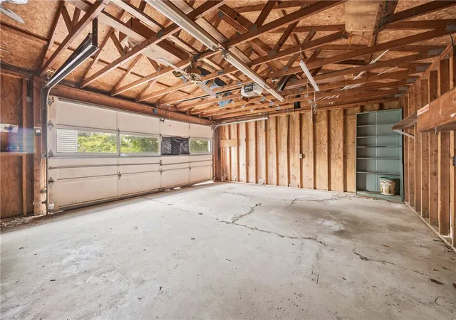 Photo 26 of Sale Pending at 101 Stevens Pl, Syracuse, NY 13210 | MLS# R1701323 | Listing updated on 2026-07-28