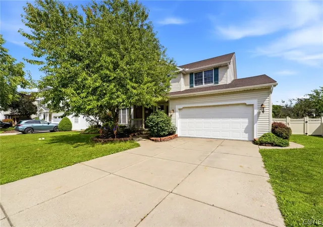 2nd image of 29 Continental Dr, Lockport, NY 14094 | MLS# S1701069
