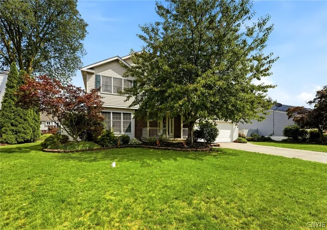 3rd image of 29 Continental Dr, Lockport, NY 14094 | MLS# S1701069