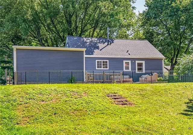 5th image of 17 Fenton Rd, Chili, NY 14624 | MLS# R1701760