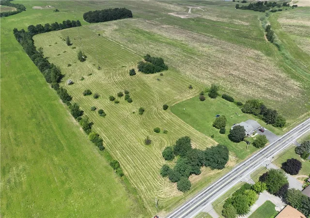 2nd image of 5530 Buffalo Street Ext, Canandaigua, NY 14424 | MLS# R1701335