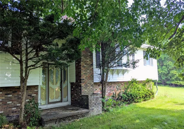2nd image of 158 Cross Rd, Laurens, NY 13825 | MLS# R1701750