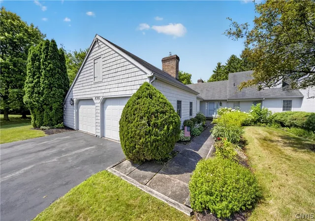 Photo 1 of Sale Pending at 8302 Decoy Run, Manlius, NY 13104 | MLS# S1700384 | Listing updated on 2026-07-31