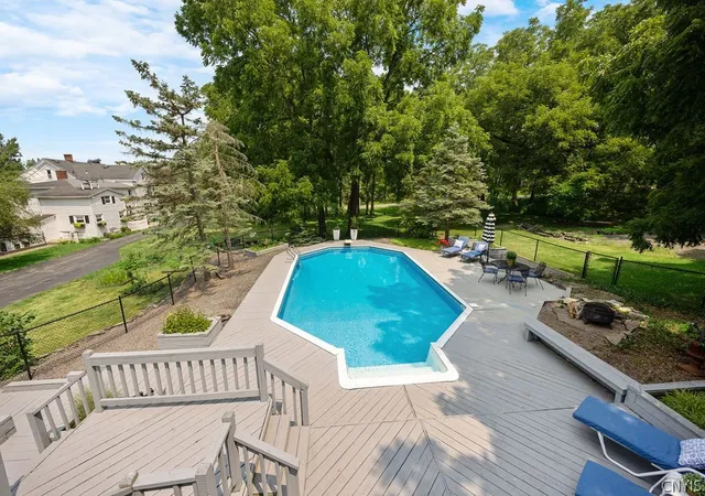 Photo 3 of Sale Pending at 7942 Salt Springs Rd, Fayetteville, NY 13066 | MLS# S1699674 | Listing updated on 2026-08-01