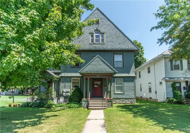 Photo 5 of Multi family home for sale at 831 Washington St, Watertown, NY 13601 | MLS# S1700040 | Listing updated on 2026-07-29