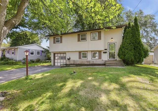 Photo 1 of Single family home for sale at 210 Floradale Rd, Liverpool, NY 13088 | MLS# S1701832 | Listing updated on 2026-07-31