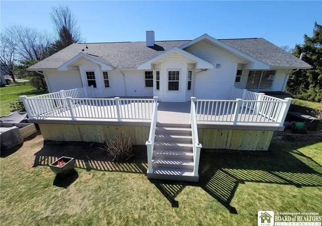 Photo 2 of Sale Pending at 21 Villa Dr, Westfield, NY 14787 | MLS# R1661877 | Listing updated on 2026-07-27