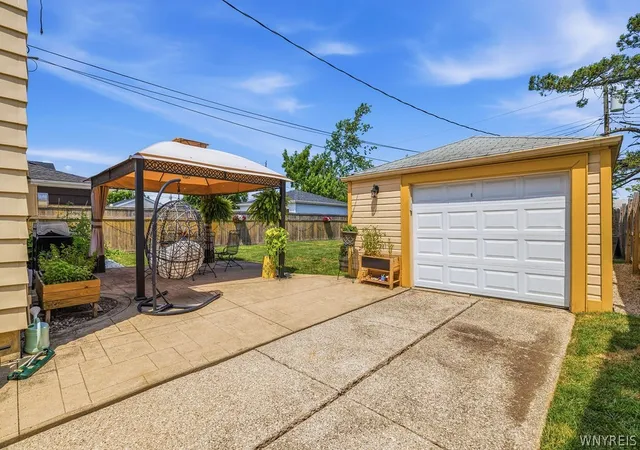 4th image of 146 Snug Haven Ct, Tonawanda, NY 14150 | MLS# B1701808