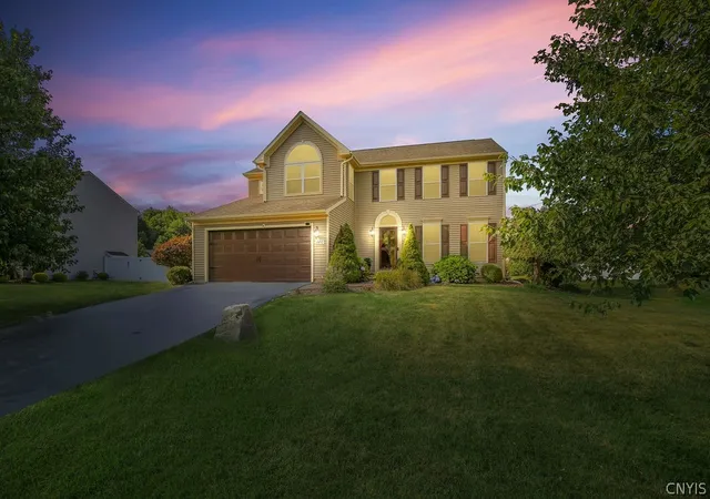 Photo 3 of Sale Pending at 4452 Millstream Dr, Clay, NY 13041 | MLS# S1698853 | Listing updated on 2026-08-01