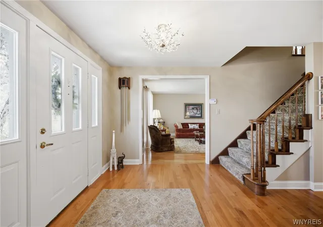 5th image of 3192 Woodland Ct S, Wheatfield, NY 14120 | MLS# B1690211