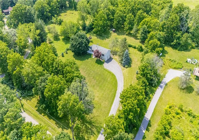 4th image of 4618 Cole Rd, Hemlock, NY 14466 | MLS# R1700028