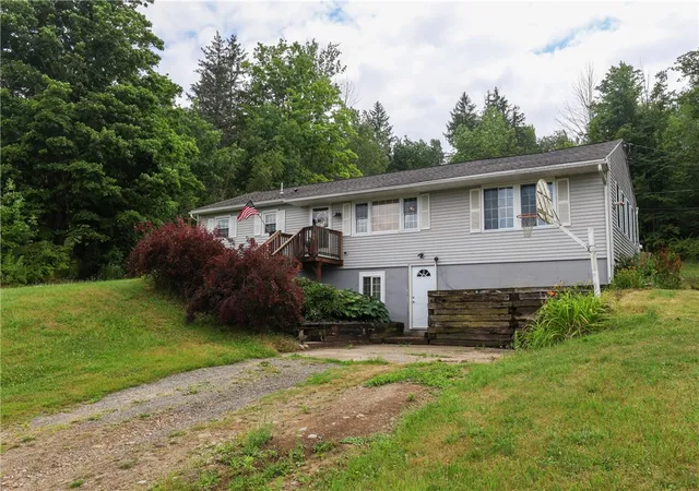 Photo 1 of Single family home for sale at 116 Brickhouse Rd, Horseheads, NY 14845 | MLS# R1701112 | Listing updated on 2026-07-29