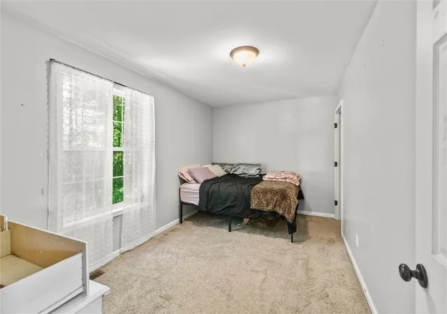 3rd image of 461 Kent St, Windsor, NY 13865 | MLS# R1702102