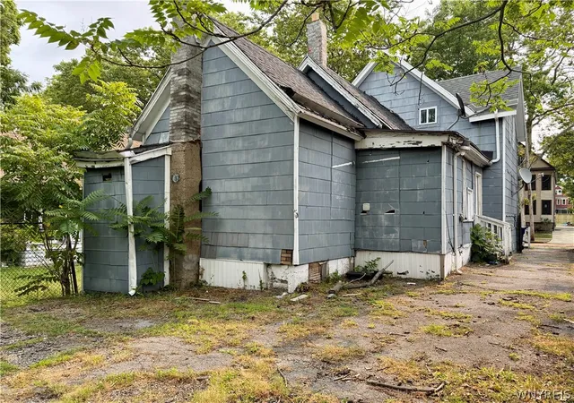 Photo 3 of Single family home for sale at 210 Timon St, Buffalo, NY 14208 | MLS# B1701950 | Listing updated on 2026-07-27