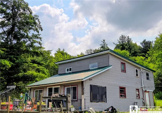 Photo 1 of Single family home for sale at 3154 County Rd 2, Almond, NY 14804 | MLS# R1702033 | Listing updated on 2026-07-28