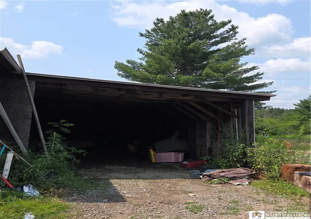 Photo 4 of Single family home for sale at 3154 County Rd 2, Almond, NY 14804 | MLS# R1702033 | Listing updated on 2026-07-28