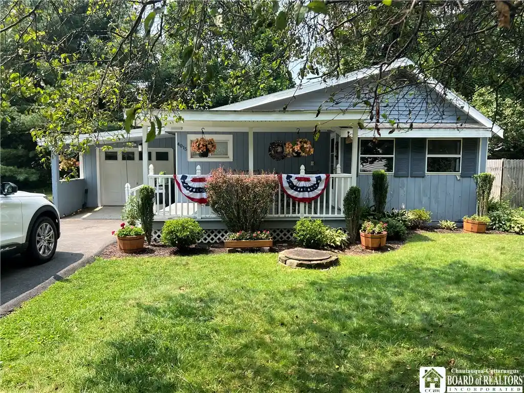Photo 1 of Single family home for sale at 4015 N Clifford Ave, Bemus Point, NY 14712 | MLS# R1701980 | Listing updated on 2026-10-09