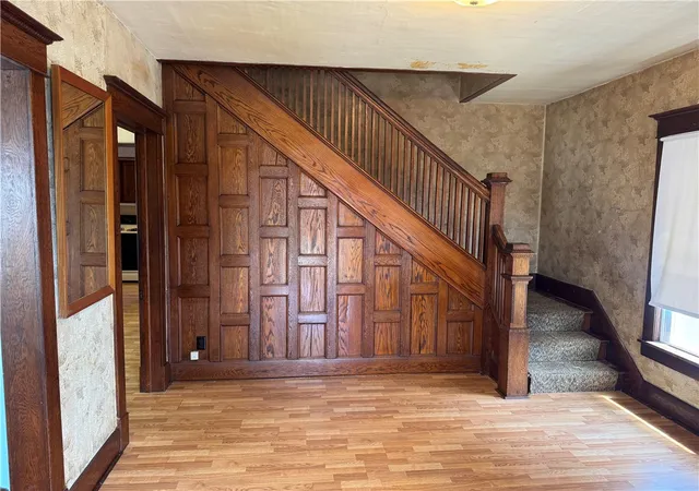 Photo 4 of Single family home for sale at 333 S Main St, Wellsville, NY 14895 | MLS# R1701113 | Listing updated on 2026-07-28