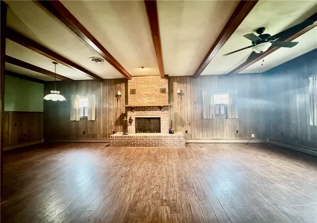 Photo 4 of Single family home for sale at 11 Cottrell St, Auburn, NY 13021 | MLS# R1702209 | Listing updated on 2026-07-28