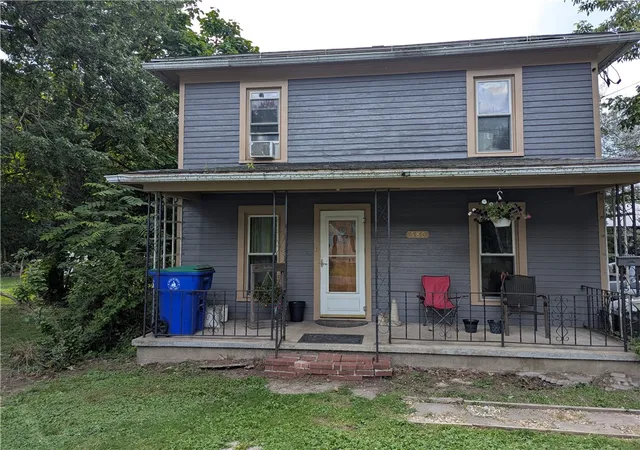 Photo 1 of Single family home for sale at 580 East Ave, Medina, NY 14103 | MLS# R1701934 | Listing updated on 2026-07-29