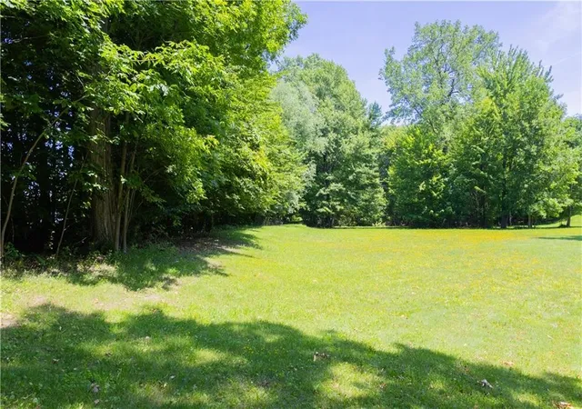 1st image of 934 Friar Tuck Ln, Webster, NY 14580 | MLS# R1702120