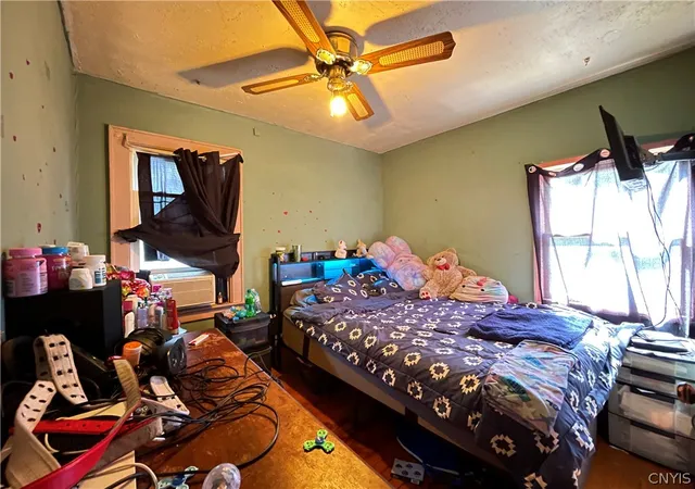 Listing Photo 2 - Condo for sale in building located at 100-102 Lydell St, Syracuse, NY 13204 - Unit #