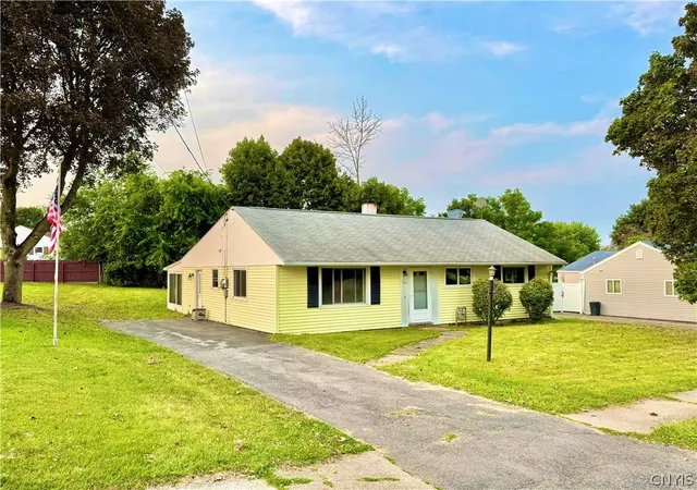 Photo 1 of Single family home for sale at 109 Standart Ave, Auburn, NY 13021 | MLS# S1702263 | Listing updated on 2026-07-28