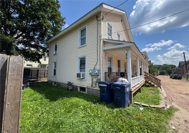 3rd image of 5-7 Washington St, Oneonta, NY 13820 | MLS# R1701707