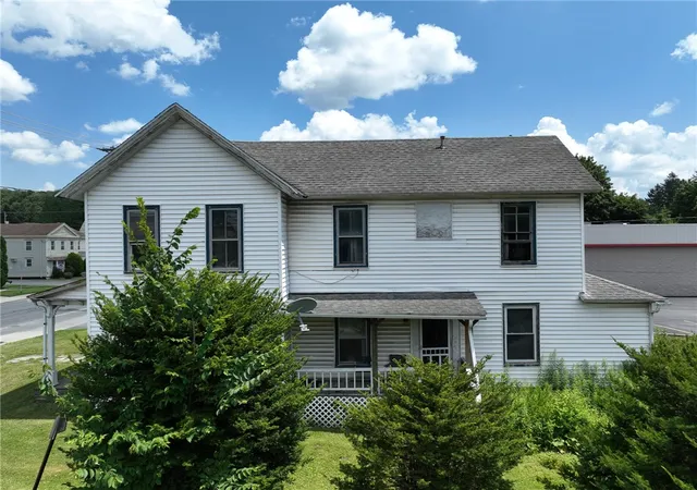 3rd image of 360-362 Main Street, Oneonta, NY 13820 | MLS# R1698495