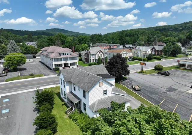 4th image of 360-362 Main Street, Oneonta, NY 13820 | MLS# R1698495