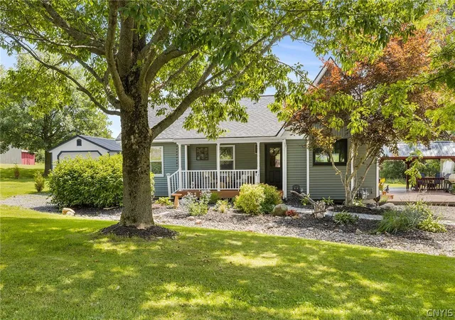 Photo 3 of Single family home for sale at 1252 North Rd, Tully, NY 13159 | MLS# S1702174 | Listing updated on 2026-07-31