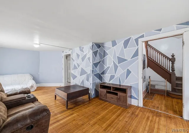 Photo 3 of Single family home for sale at 37 Northrup Pl, Buffalo, NY 14214 | MLS# B1700964 | Listing updated on 2026-07-28