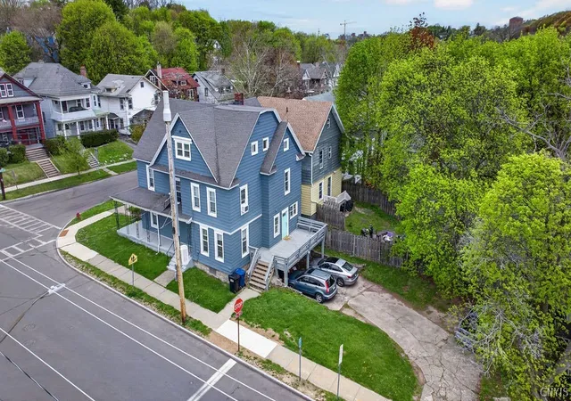 Photo 3 of Single family home for sale at 1061 Lancaster Ave, Syracuse, NY 13210 | MLS# S1702110 | Listing updated on 2026-07-28