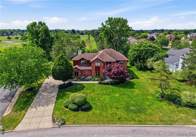 1st image of 6236 Cloverleaf Dr, East Amherst, NY 14051 | MLS# B1701852