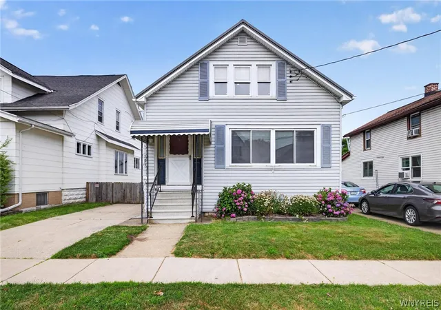 1st image of 104 Bellwood Ave, Buffalo, NY 14224 | MLS# B1702077