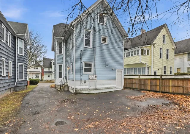 29th image of 461 S Goodman St, Rochester, NY 14607 | MLS# R1700914