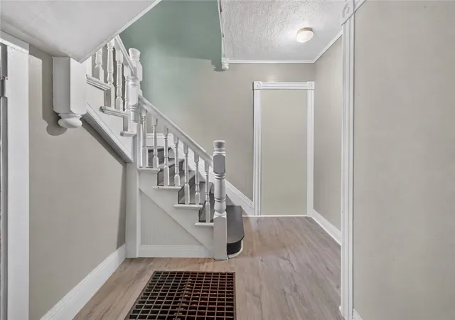 5th image of 461 S Goodman St, Rochester, NY 14607 | MLS# R1700914