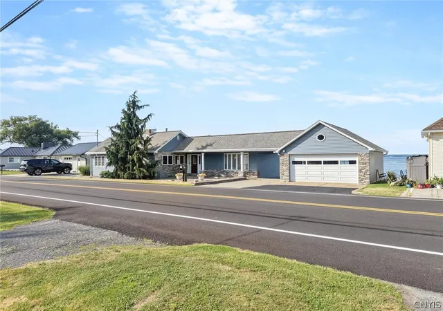2nd image of 7399 Lakeshore Rd, Cicero, NY 13039 | MLS# S1702181