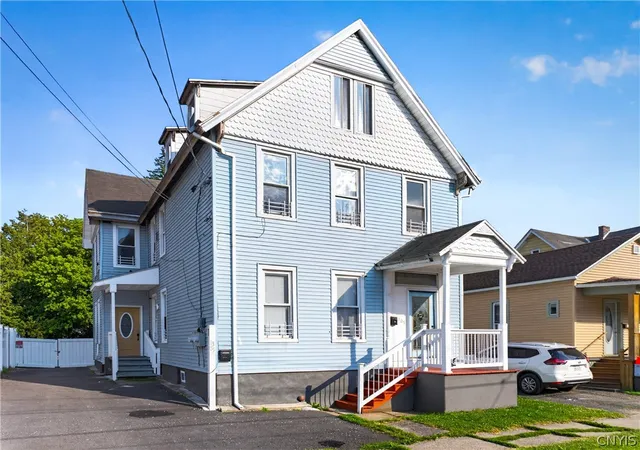 Listing Photo 3 - Condo for sale in building located at 1305 Brinckerhoff Ave, Utica, NY 13501