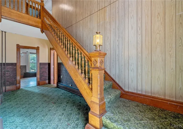 Photo 5 of Single family home for sale at 204 N Lake Rd, Oneida, NY 13421 | MLS# S1700899 | Listing updated on 2026-07-28