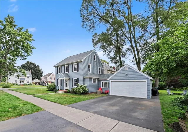 1st image of 123 Hoover Rd Rd, Rochester, NY 14617 | MLS# R1702163