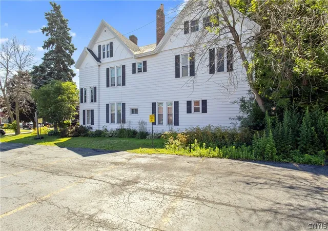 3rd image of 144 W 5Th St #1, Oswego, NY 13126 | MLS# S1702132