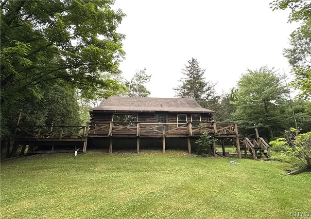 1st image of 1836 Preston Hill Rd Rd, Hamilton, NY 13346 | MLS# S1698514