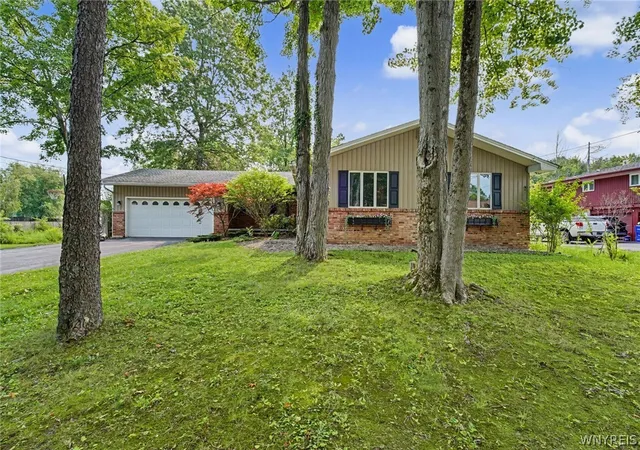 1st image of 79 E Jerge Dr, Elma, NY 14059 | MLS# B1702113